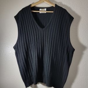 London Fog Vintage V-neck Vest Sweater